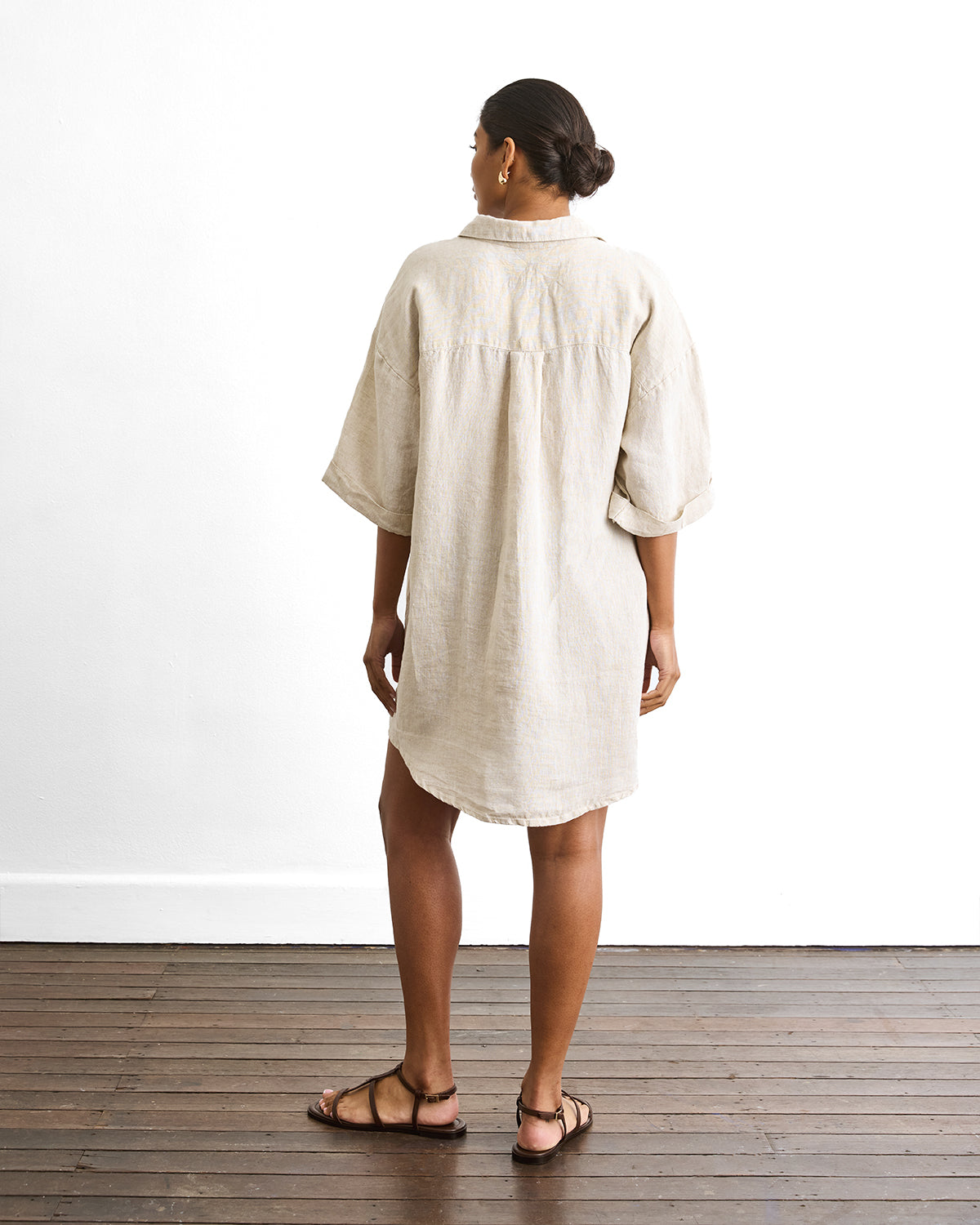 Villa Linen Shirt Dress in Oatmeal Villa Linen Shirt Dress in Oatmeal