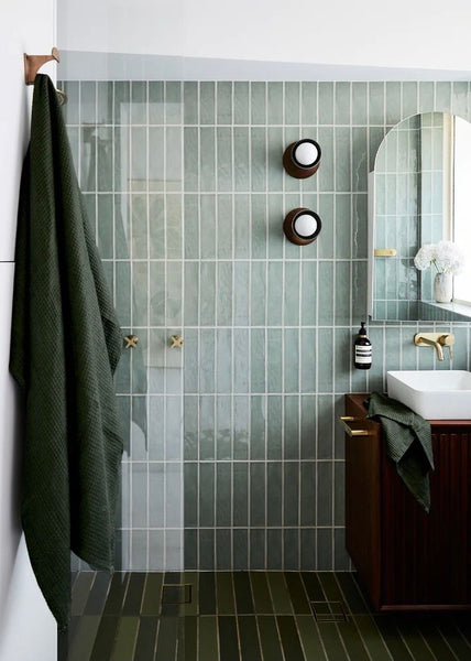 9 Landlord-Approved Hacks to Update Your Rental Bathroom