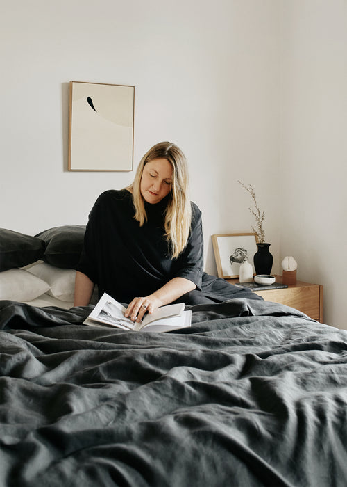 Artist Caroline Walls’ Beautifully Minimal Home Is a Canvas for Her Feminine Works