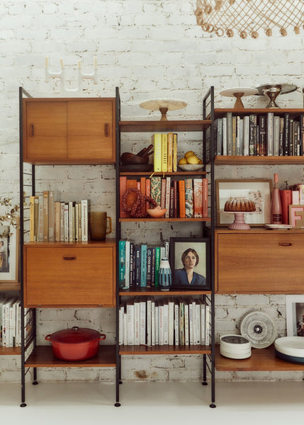 How to Style a Shelf Like an Interior Designer in Just 6 Steps