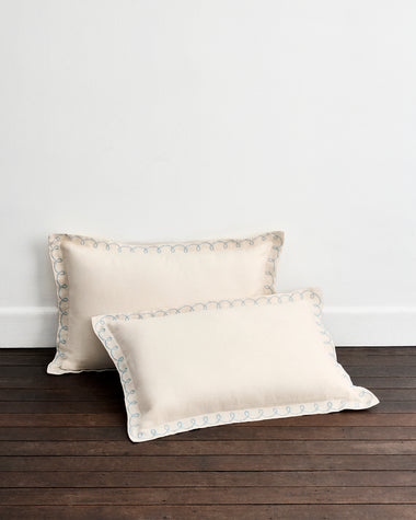 Crème & Coast 100% French Flax Linen Swirl Pillowcases (Set of Two)