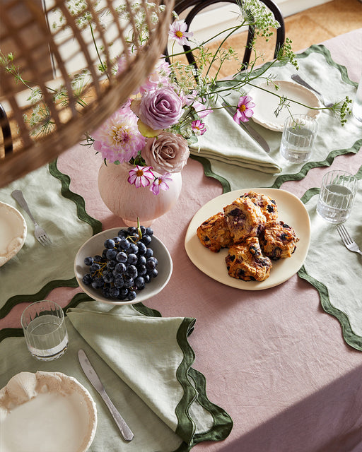 Sage & Olive 100% French Flax Linen Scalloped Napkins (Set of Four)